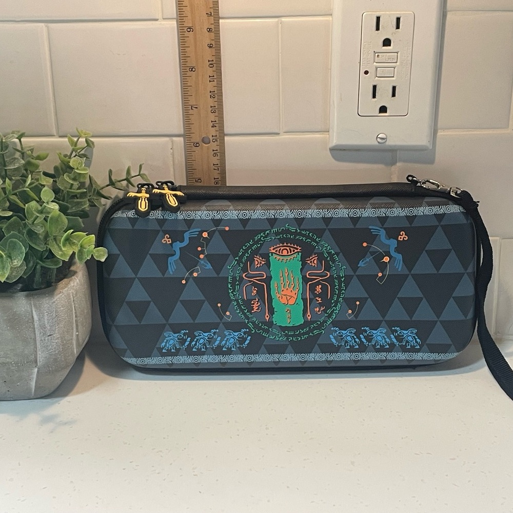 Nintendo Switch Carrying Case ONLY for Nintendo Switch Legend of Zelda